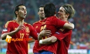 المنتخب الاسباني يستضيف المنتخب الكرواتي في الجوله الاخيره للتاهل لربع النهائي .