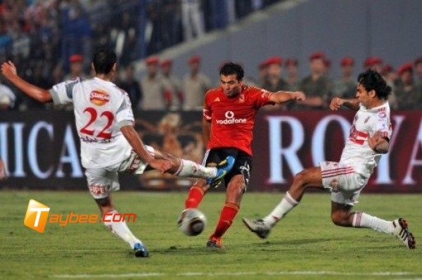 الاهلي يهزم الزمالك برأسية ابو تريكة