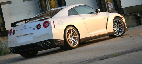 تعديلات لسيارة Nissan GTR